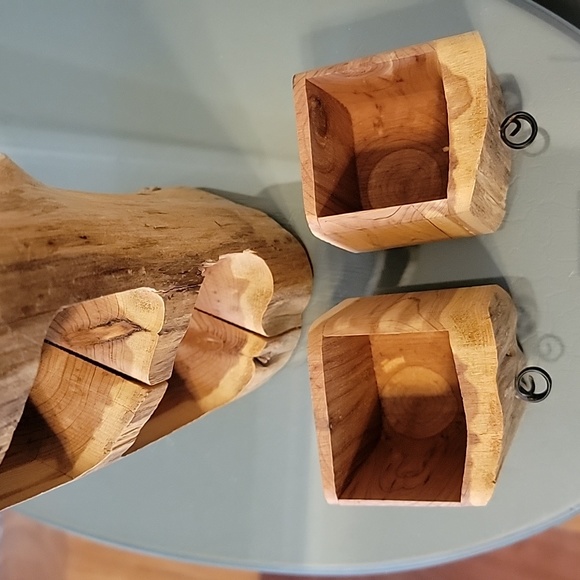 Artisan made wood trinket box - Picture 5 of 8